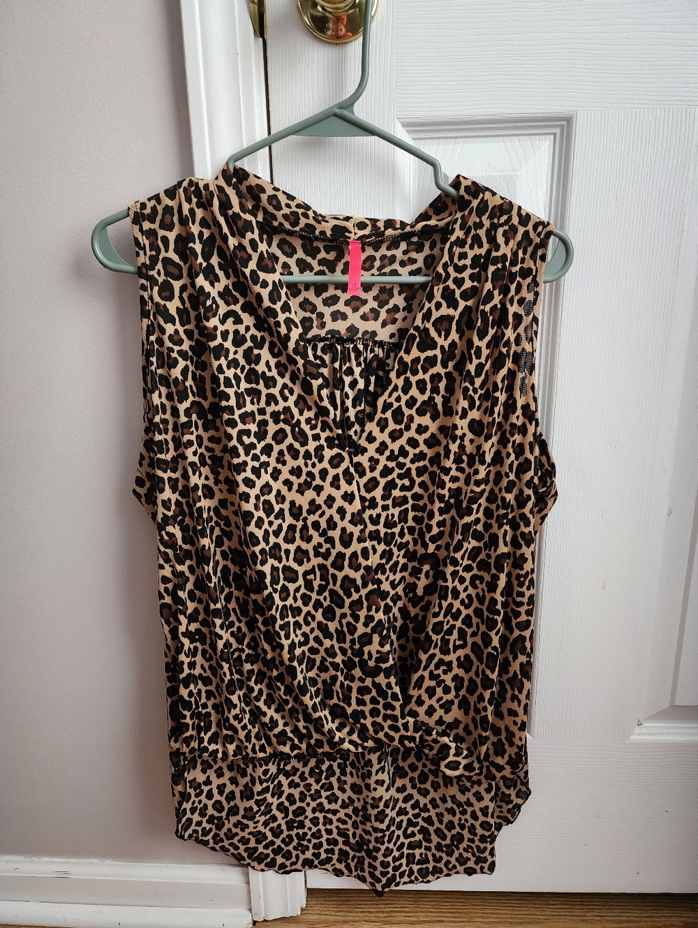 Leopard Print Sleeveless Blouse - Tan/Black